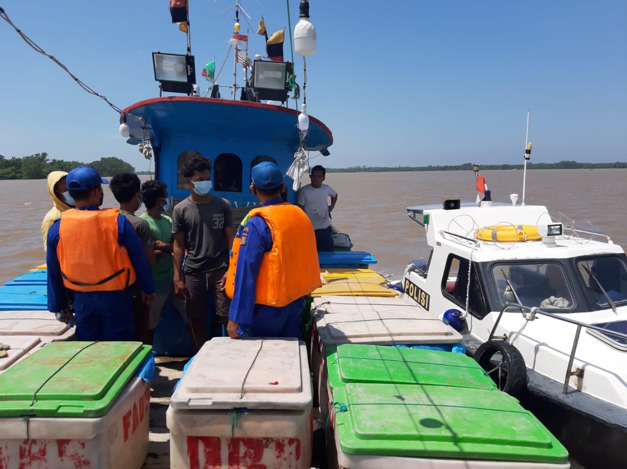 Team Regu IV Sat Polair Polres Tanjung Balai Lanjutkan Patroli Perairan 1 x 12 Jam