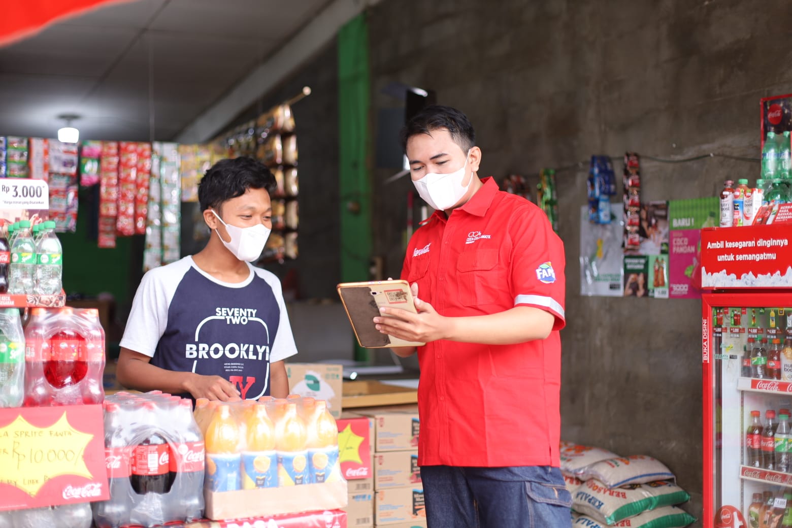 IFC, Mastercard, CCEP Indonesia dan N-Frnds Bermitra Dukung Modal Kerja ke Pedagang Mikro  Â 