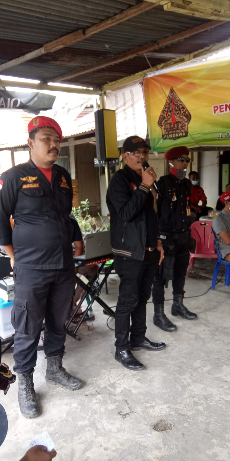 Ruslan SH Intruksikan Warga PENDAWA Desa Sampali Dukung Suratno