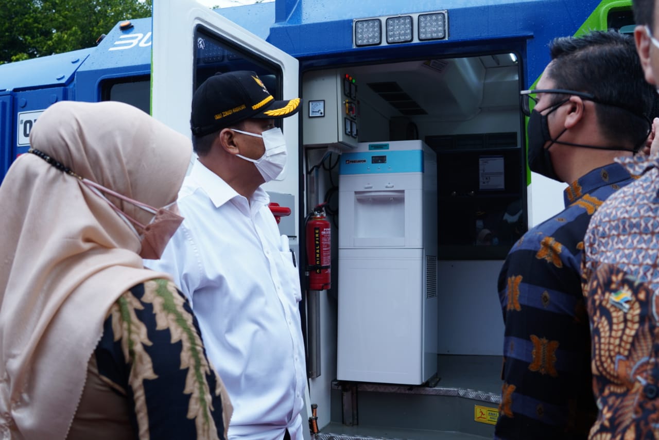 Tekan Pandemi Covid-19 di T.Tinggi,Wagubsu Resmikan Penggunaan Mobile Lab PCRÂ  RS Sri Pamela