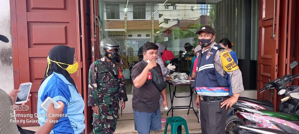 Polres Siantar Melakukan Tes Swab Antigen Kepada Masyarakat di Kel Bantan