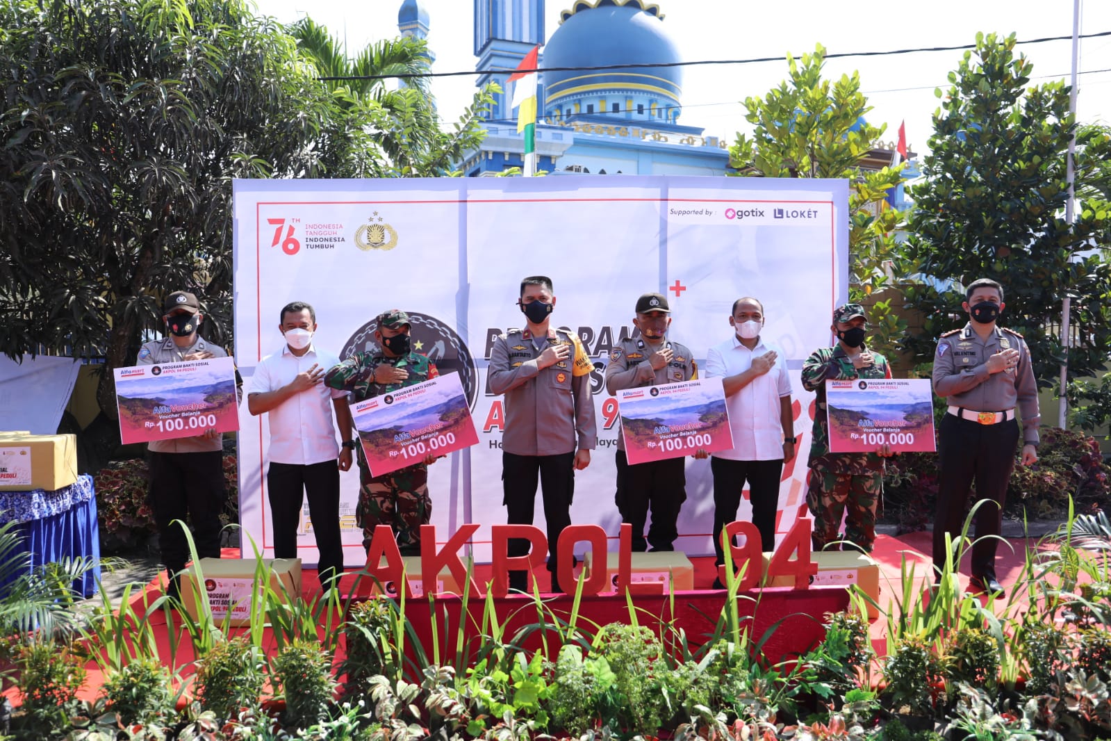 Alumni Akpol 94 Tunggal Panaluan Bantu Warga Terdampak Covid-19