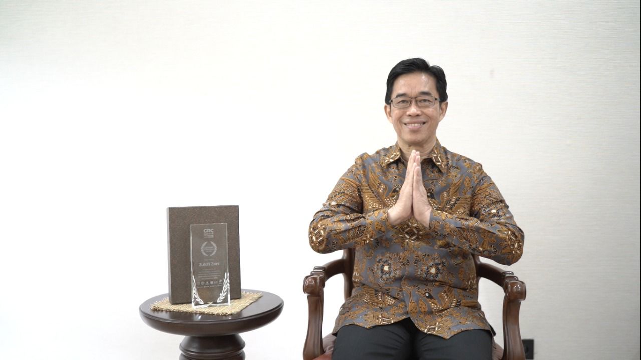 Direktur Utama PLN Raih Lifetime Achievement