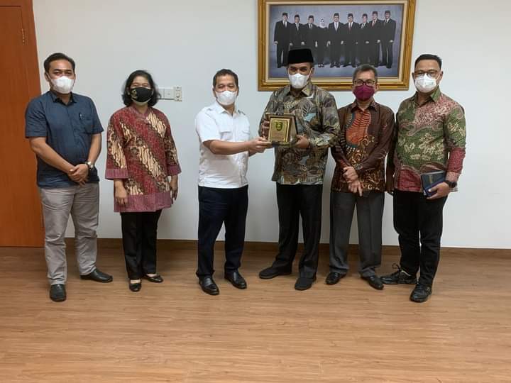 Bupati Mandailing Natal Silaturahmi ke Kantor BPK RI Perwakilan Sumatera Utara