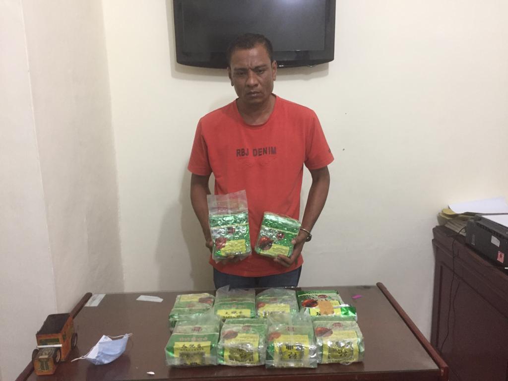Ditresnarkoba Polda Sumut Ringkus Kurir Sabu dan Amankan 10 Kg Sebagai Barangbukti.