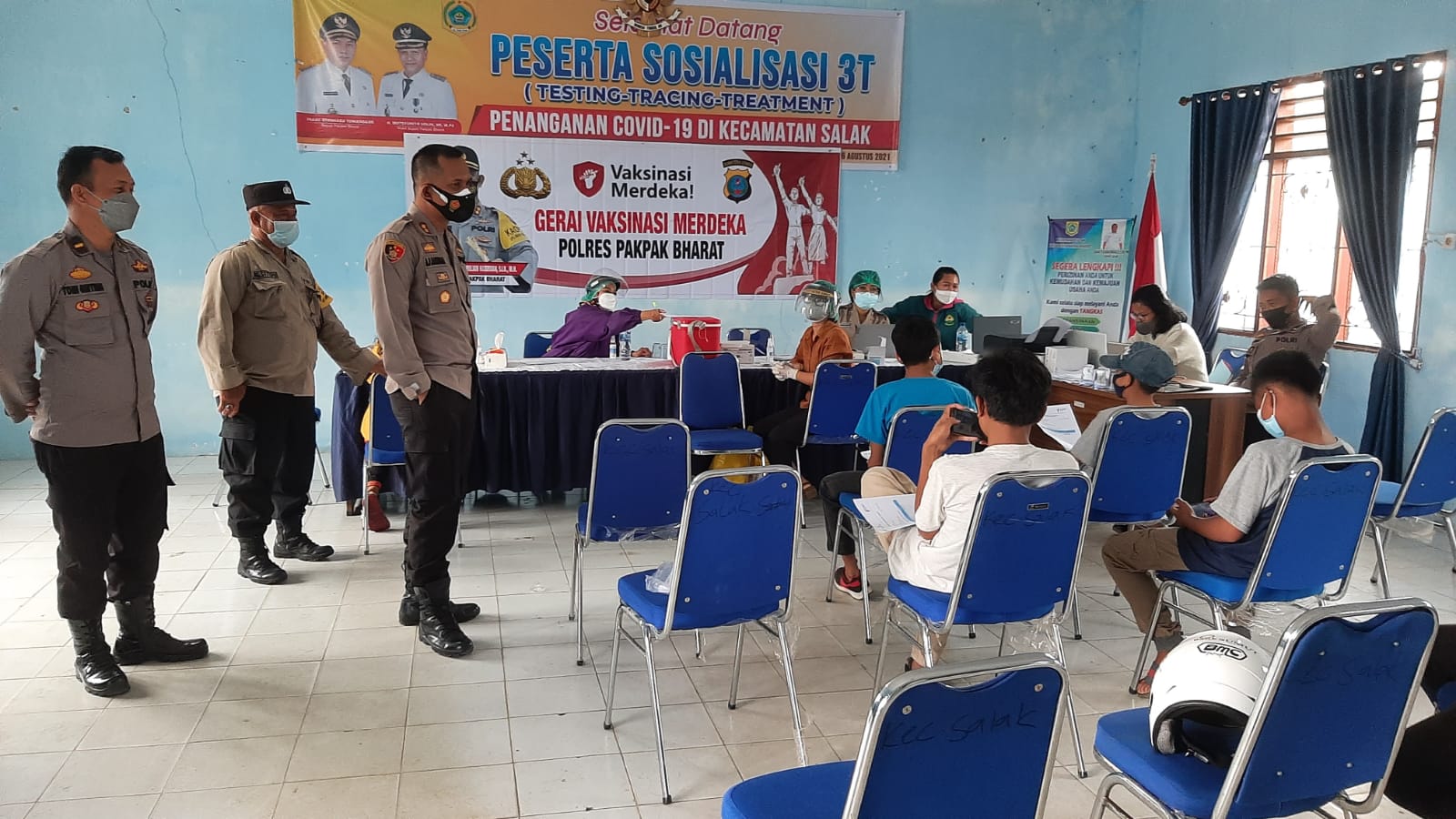 Kapolres Pakpak Bharat Meninjau Kegiatan Vaksinasi Merdeka
