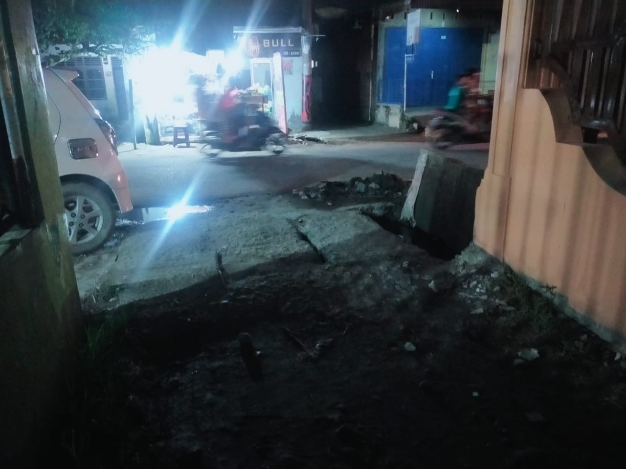 Pengorekan Drainase Jalan Pasar 5 Desa Tembung Amburadul, Bupati DS Segera Tegur Kadis  PU Deliserdang