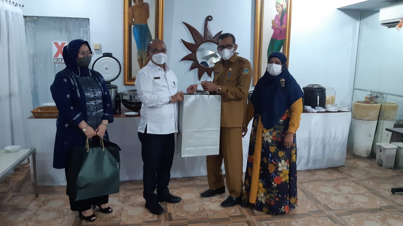 Sekretaris Dinas Kominfo Sumut  M Ayub Masuki Masa Purnabakti