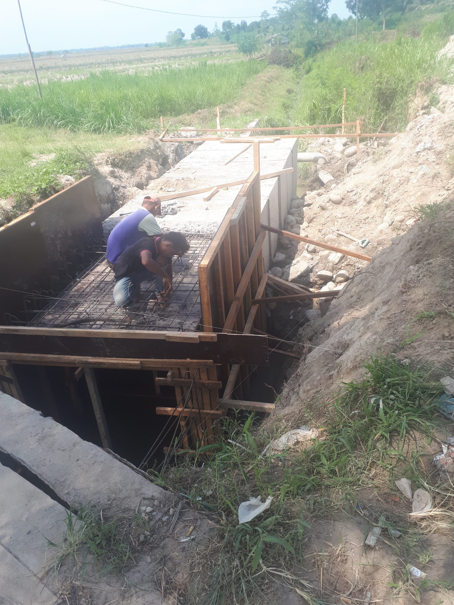 Proyek Gorong-Gorong Milik BWS II Sumut di Sungai Ular Tanpa Plank Nama