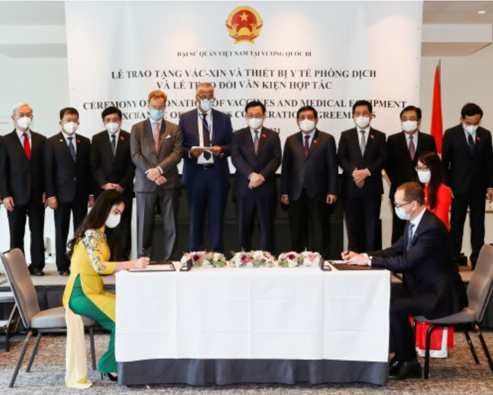 T&T Group Pertama Kali menginvestasikan 30 miliar USD dalam pengembangan tenaga angin lepas pantai di Vietnam