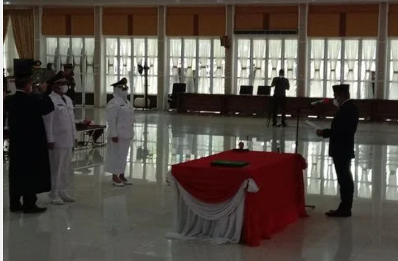 Bupati-Wabup Lahuhanbatu Dilantik, Ini Pesan Gubsu Edy