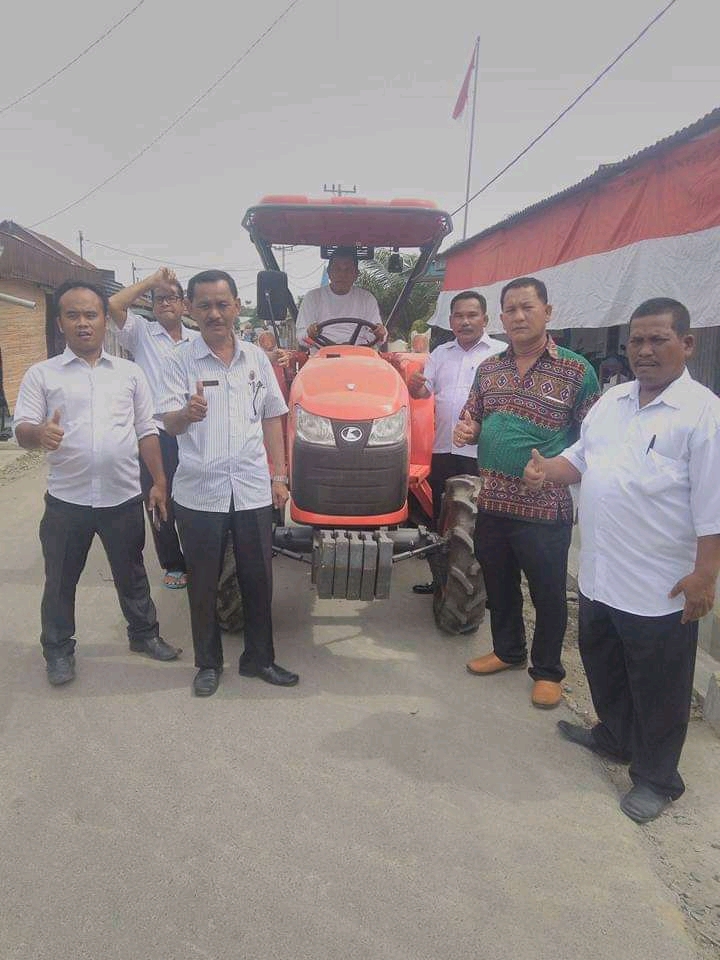 Ini Penampakan Traktor Diduga Digelapkan Kades Serdang Kec Beringin, Kejari DS Diminta Panggil Habehaan
