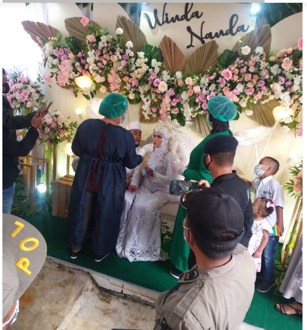 Langgar PPKM Polsek Patumbak dan Satgas Covid-19 Bubarkan Pesta Pernikahan