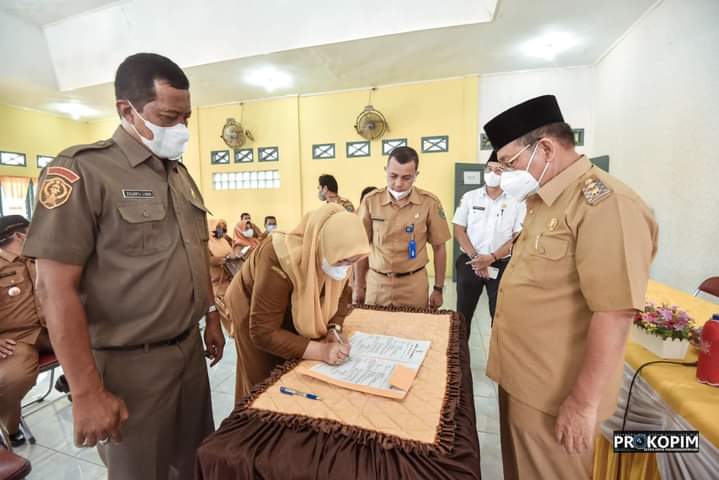 Camat Padang Sidimpuan Utara Nanda Alfina, Ini Pesan Wakil Walikota Arwin
