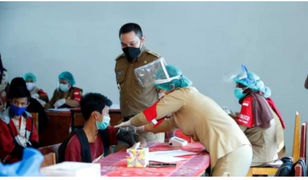 Kabupaten Pakpak Bharat Peringkat I Se-Sumut Pelayanan Vaksinasi Covid-19
