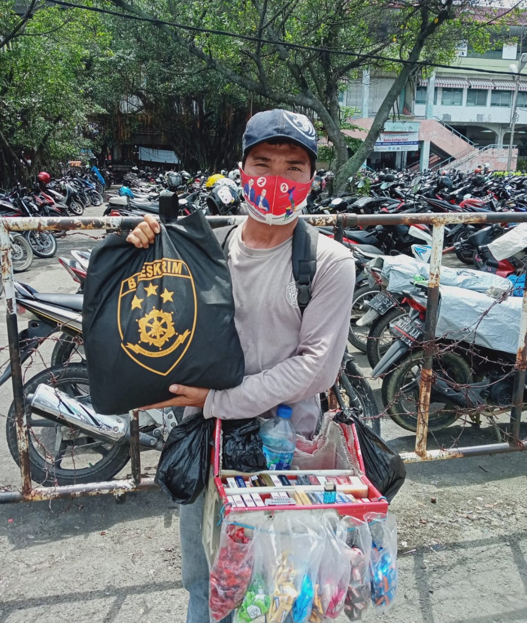 5000 Paket Sembako Dari Kabareskrim Polri Disebar Kepada Masyarakat Kota Medan