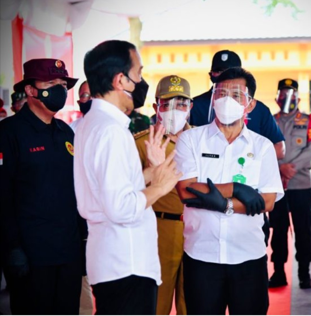 Kapolda Sumut Dampingi Presiden Meninjau Vaksinasi Door to Door di Deli Serdang