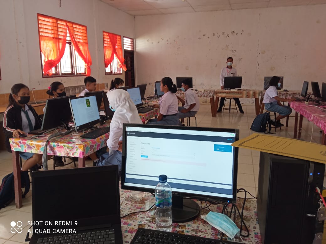 Sekolah SMA Negeri 1 Tinada Laksanakan Asesmen Nasional Berbasis Komputer