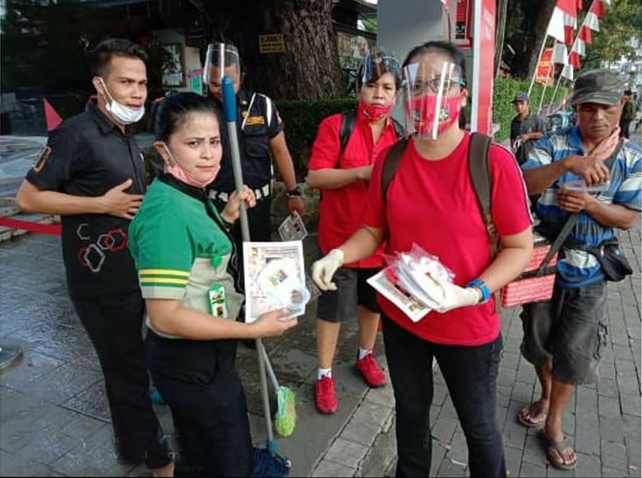MKM UNPRI Medan Kampanyekan Prokes dengan Bagikan Ratusan Masker Gratis