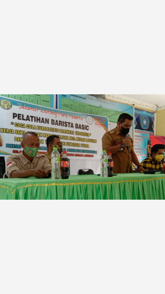 Coca-Cola Europacific Partners Indonesia dan Karang Taruna Medan Labuhan Gelar Pelatihan Kewirausahaan â€œBasic Baristaâ€