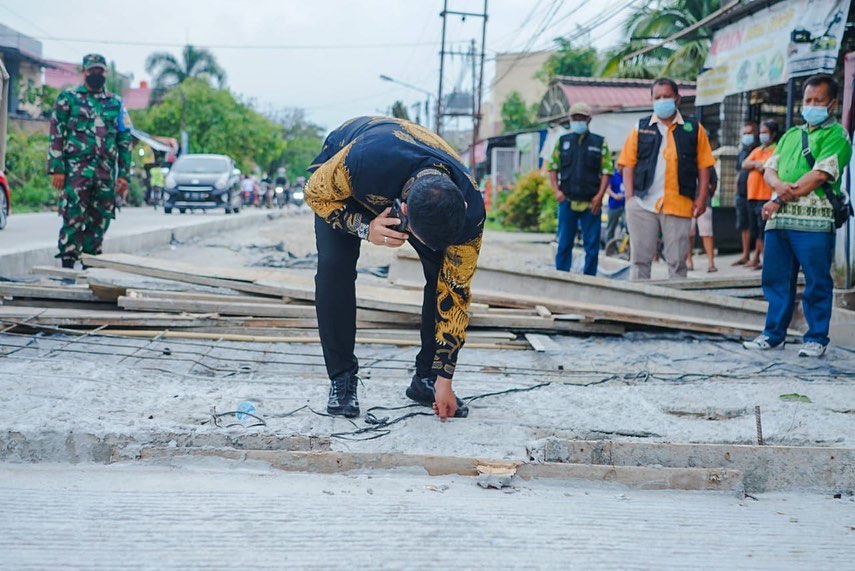 Kerap Tinjau langsung Perbaikan Jalan, Langkah Bobby Nasution Antisipasi  Penyelewengan