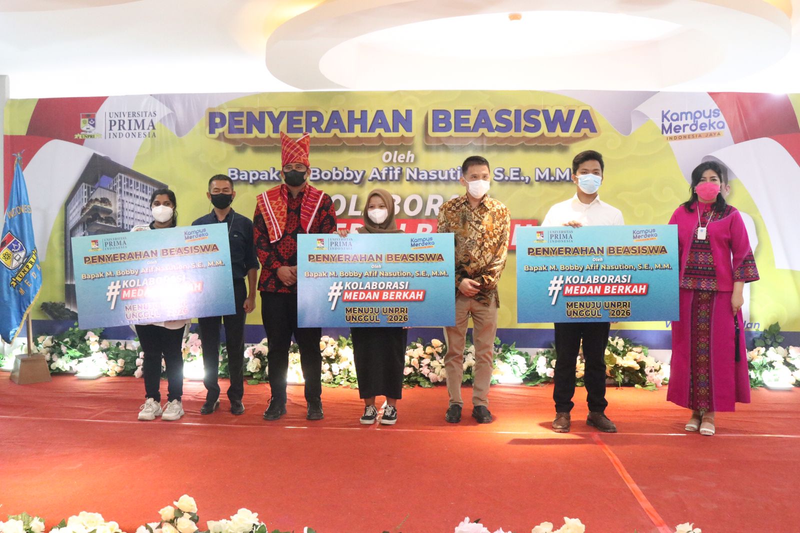 Bobby Nasution Dinobatkan sebagai Tokoh Peduli Pendidikan