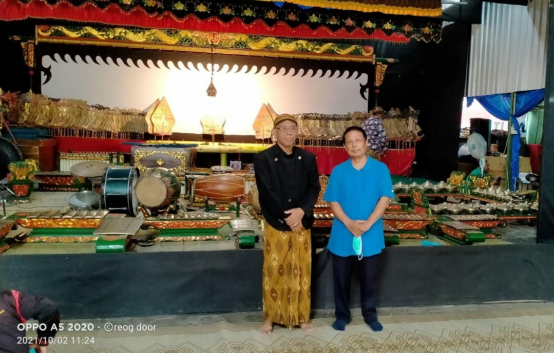 SEJARAH GAMELAN SENI KARAWITAN