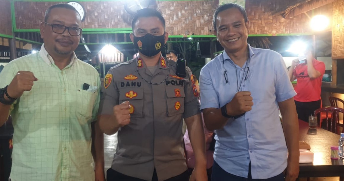 Sedulur Selawase Aulia Andri Apresiasi Kepedulian Kapolres Langkat pada Penderita Tumor Mata