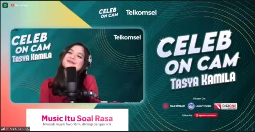 Meriahkan Sumpah Pemuda, Telkomsel Hadirkan Digital Entertainment di Acara Celeb on Cam Bersama Jurnalis dan Pelanggan Sumatera