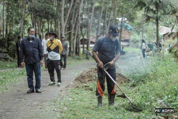 Walikota Irsan Efendi NasutionÂ  Caanangkan Desa Simatohir dan Desa Simasom sebagai Desa Wisata Rintisan