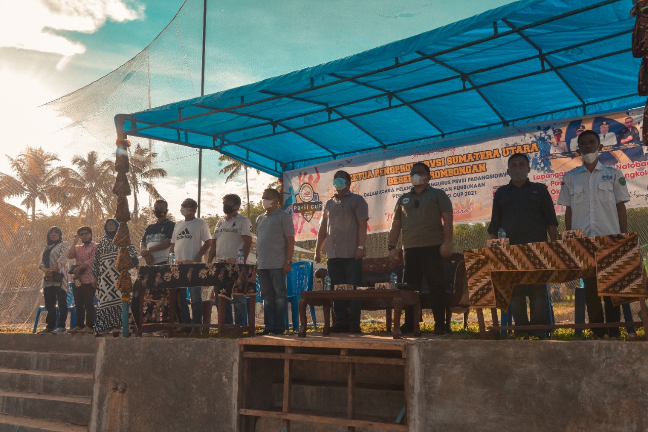 Walikota Irsan Nasution : Geliatkan Olahraga Bola Voli,Â  Roby Arianto Napitupulu Ketum Pengurus Kota (Pengkot) PBVSI Kota PSP