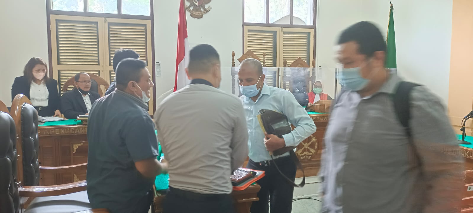Dilaporkan Kuasai Asset Rusia, Sahat Sitompul Gugat dr Fauzi Nasution Rp 15 Miliar