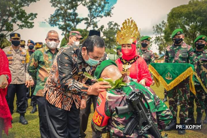 Walikota Irsan Nasution Hadiri Pemberangkatan Satgas Yonif 123/RW, Operasi Pengamanan Perbatasan RI-PNG Wilayah Papua