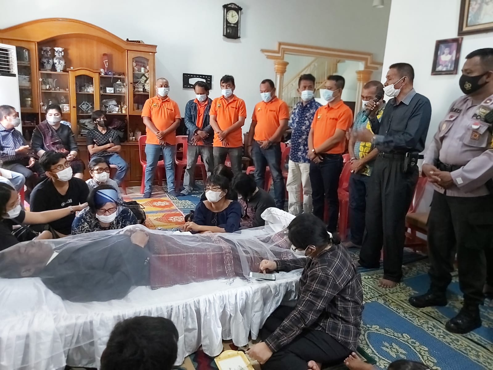 Melayat ke Rumah Almarhum Aiptu B. Dolok Saribu, Almarhum Orang Baik dan Suka Berbagi Pengetahuan