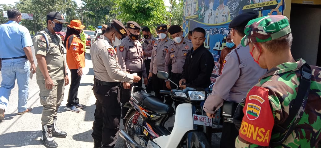 Polres Tanjung Balai bersama Kodim 0208/Asahan dan Pemko Tanjung Balai Ops Yustisi Pendisiplinan Prokes