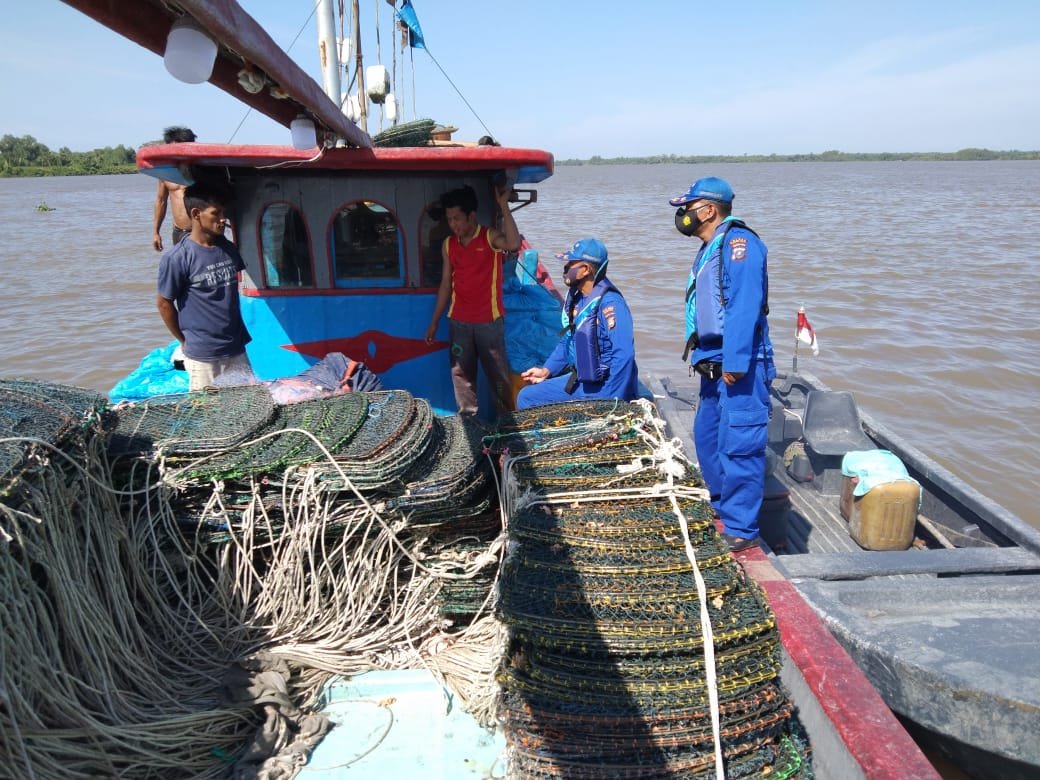Tim Regu I Sat Pol Air Polres Tanjung Balai Rutin Patroli Perairan dan Polmas Selama 1 x 12 Jam