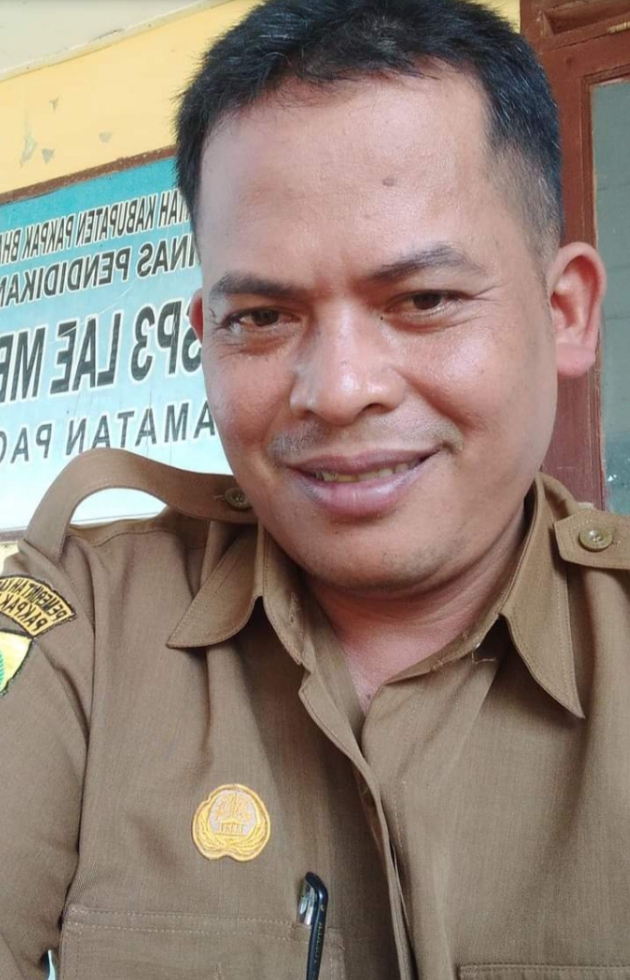 Polres Pakpak Bharat Diminta Tangkap Kepsek SDN SP3 Lae Mbentar Diduga Palsukan Tanda Tangan Ketua Komite