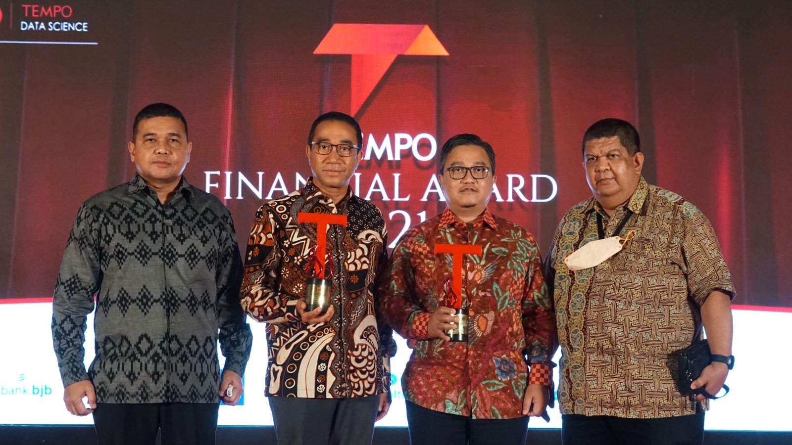 Bank Sumut Raih Tempo Financial Award Best Resilence