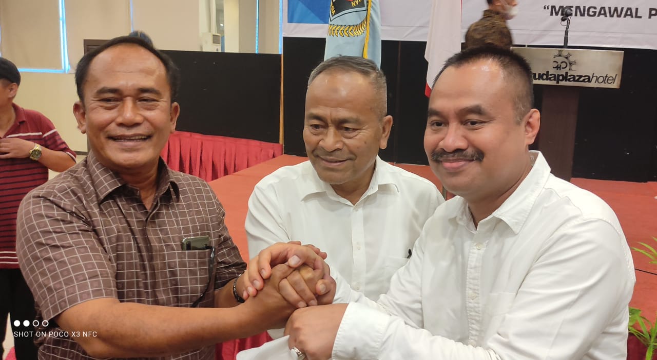Farianda Putra Sinik Pimpin PWI Sumut, Syahrir Ketua DKP