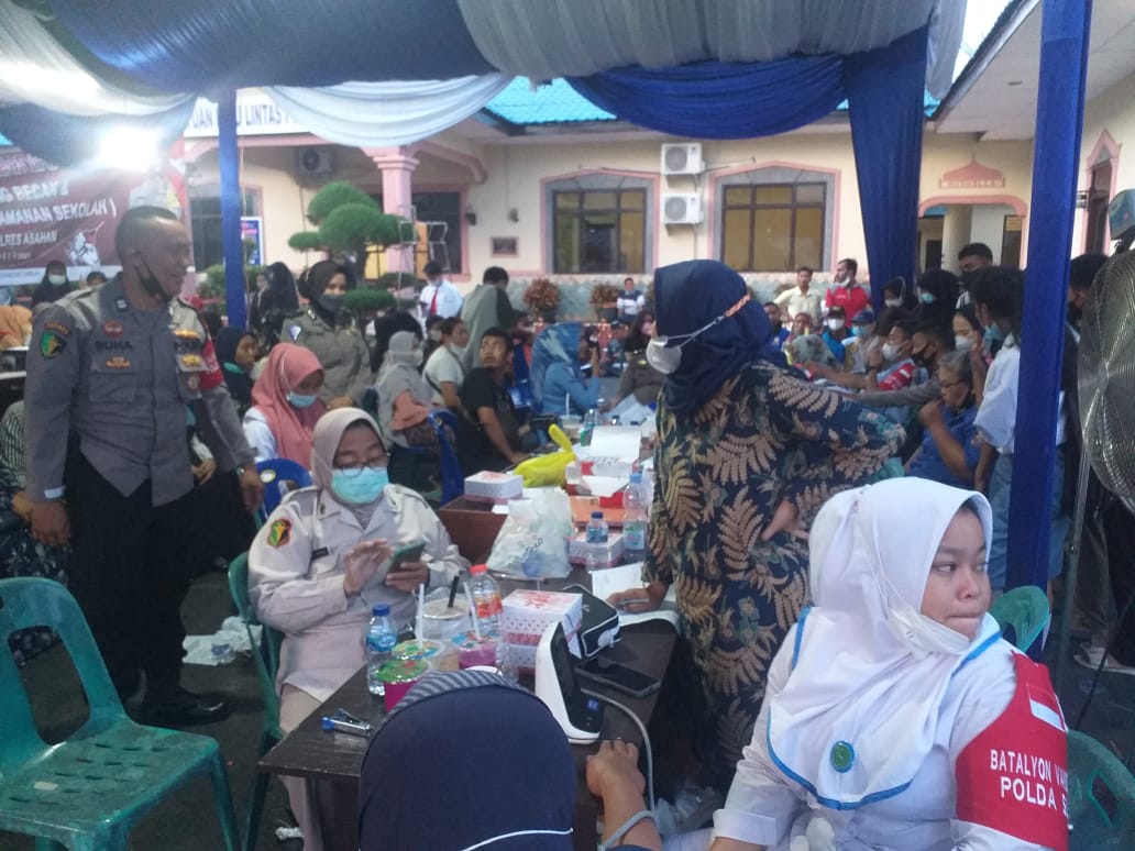 Capai Herd Immunity, Vaksin Akabri 90 Polres Asahan Suntikkan 3400 Pelajar dan Lansia