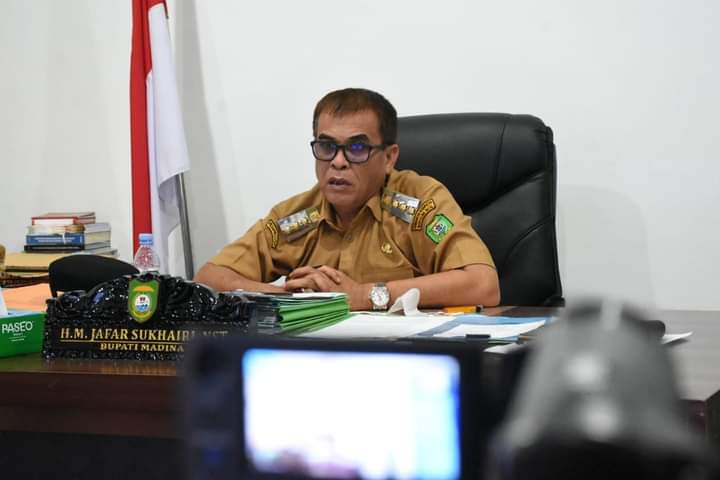 Bupati Mandailing Natal Ikuti Video Conference Arahan Presiden Dalam Penanganan Covid-19