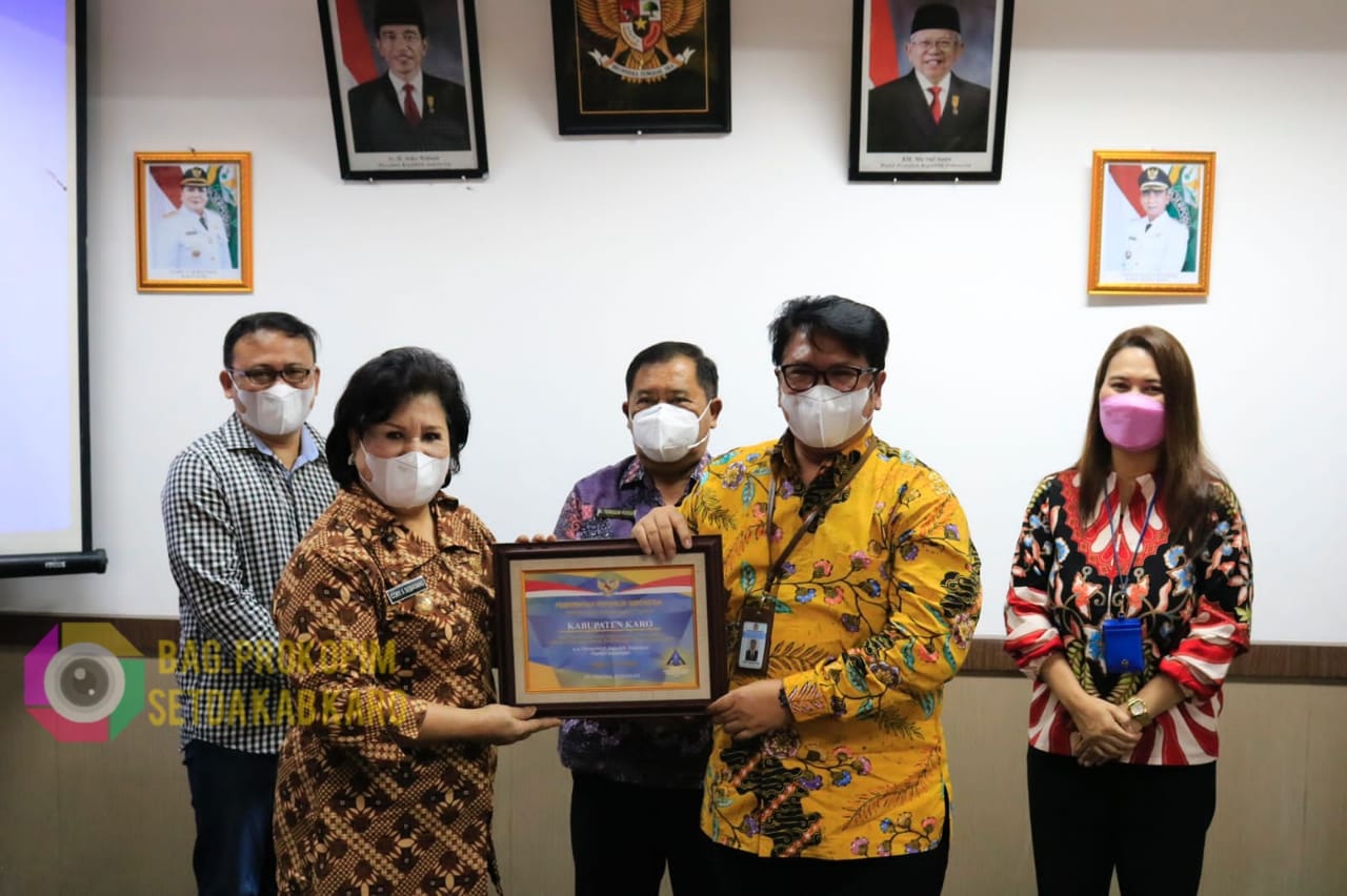 Pemkab Karo Terima Piagam Penghargaan dari Menkeu RI atas Opini WTP