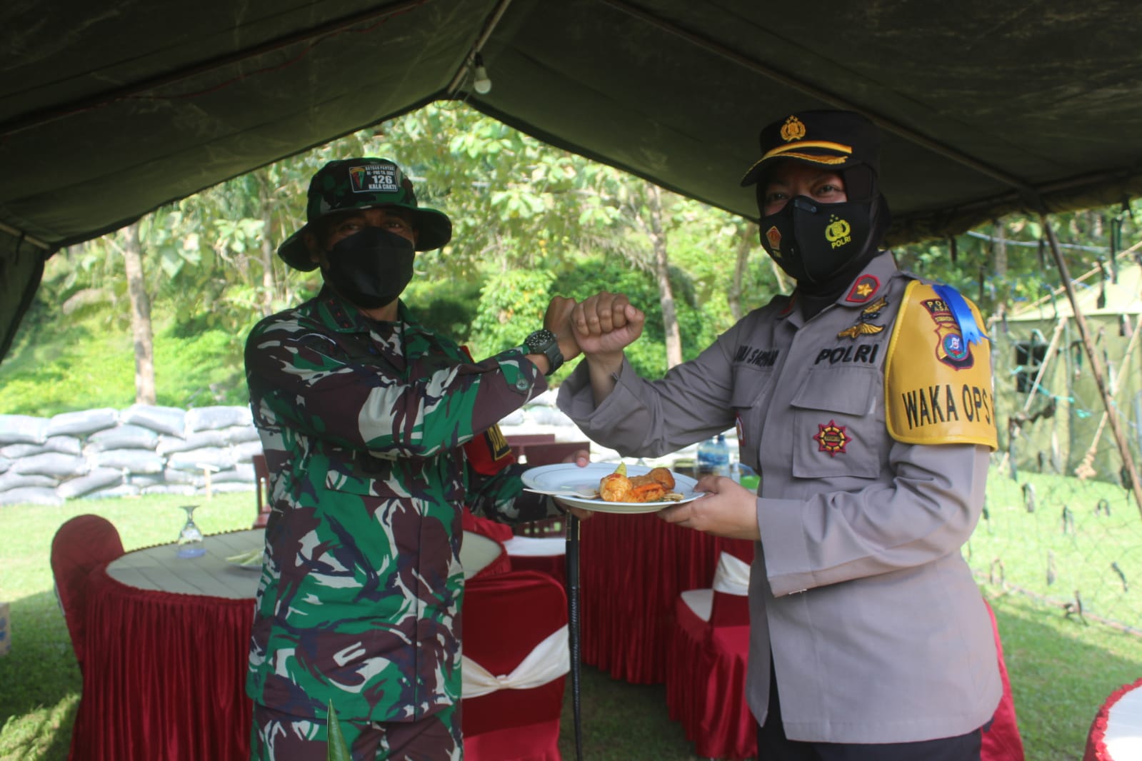 Polres Asahan Berikan Kejuatan Kepada Danyon 126/KC Saat Latihan