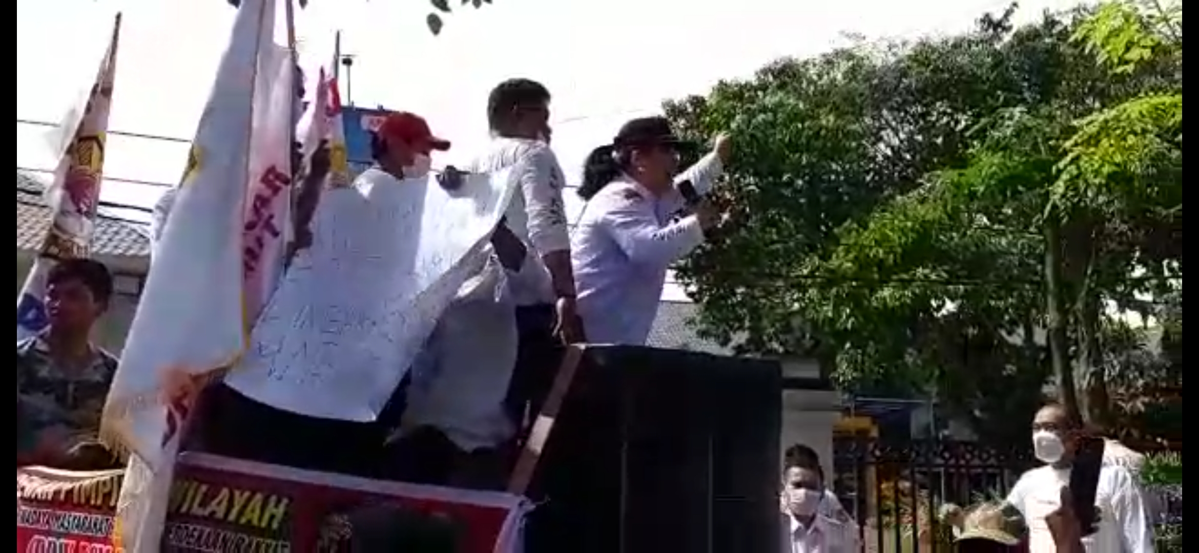 Gruduk Kantor Kementrian PUPR dan Polda Sumut, LSM PAKAR Minta Usut Proyek Jalan Lingkar Samosir Mencapai Rp691,4 M Diduga Syarat KKN