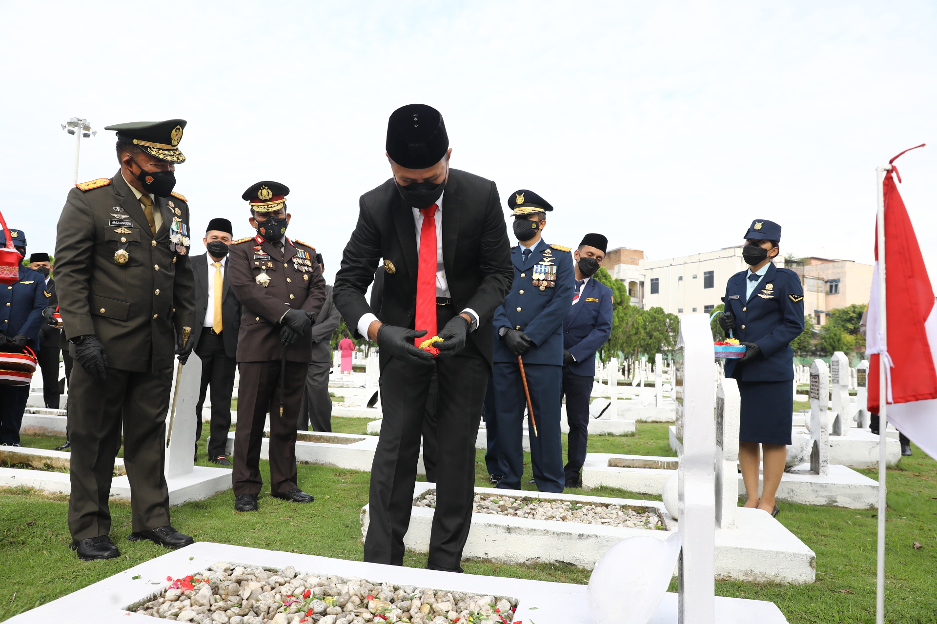 Wagub Musa Rajekshah Dorong  Masyarakat Jadi Pahlawan di Bidangnya
