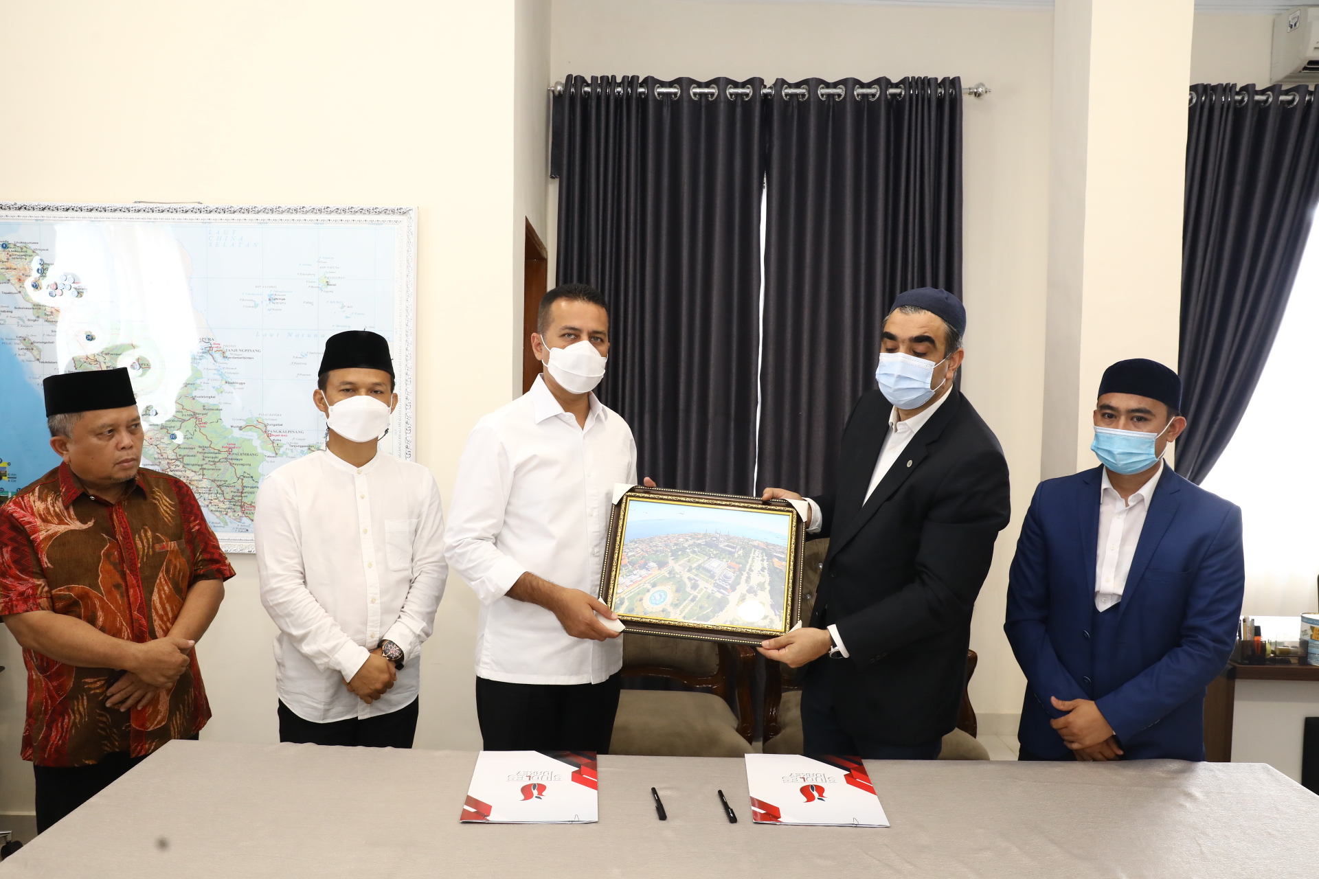 Musa Rajekshah Wakafkan  Bangunan Tahfiz ke Yayasan Sulaimaniyah