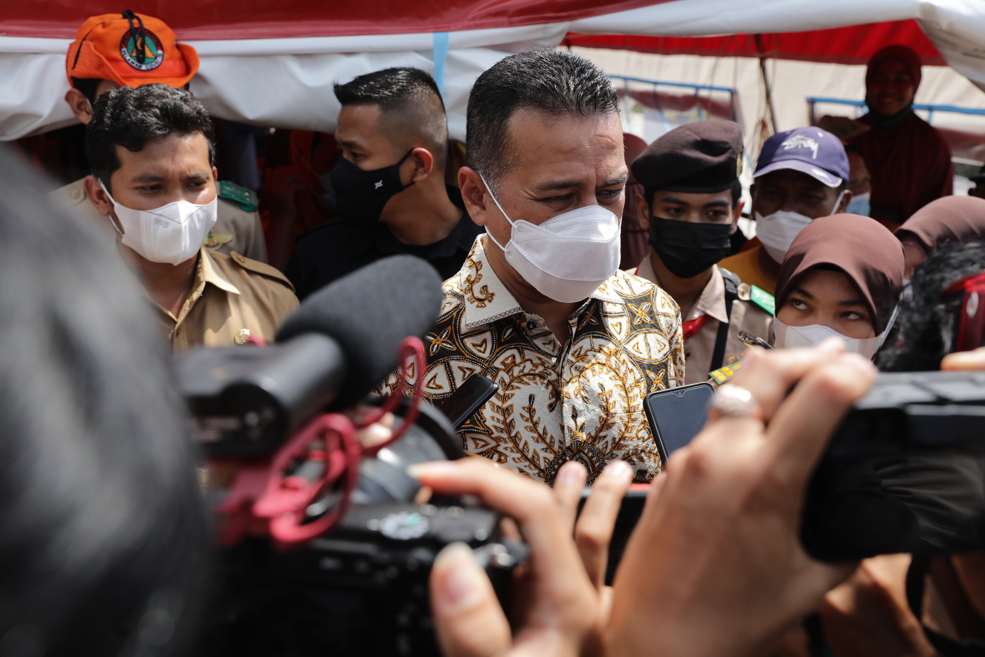 Dengarkan Keluhan Pengungsi Banjir Sergai,  Wagub Musa Rajekshah: Tahun Depan Tidak Terulang