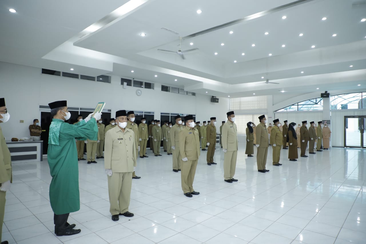 Bupati Asahan Bongkar Pasang 9 Kepala Dinas, Ini KataÂ  Surya