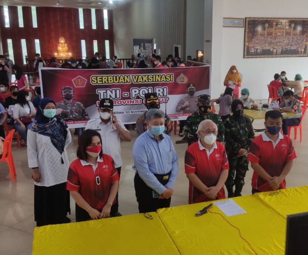 Kejar Capaian Vaksin, Polsek Medan Timur dan Yayasan Wijaya Gelar Serbuan Vaksinasi TNI-Polri
