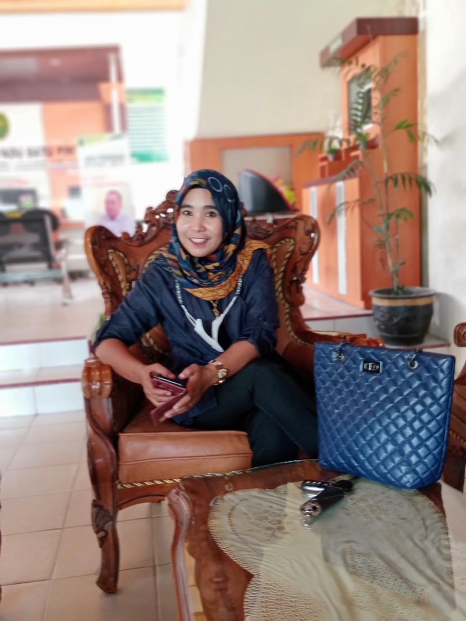 Elita Susanti SH Wartawati Sumut24 Jabat Ketua PWI Kota Solok Periode 2019-2022